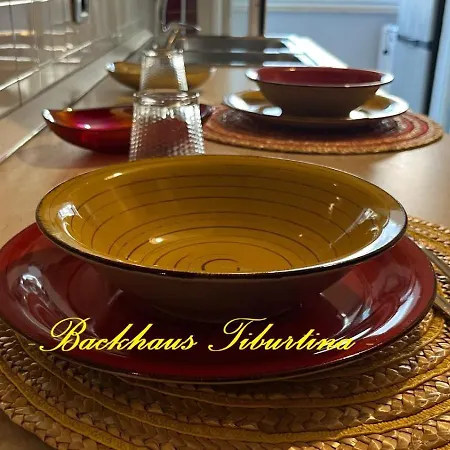 Backhaus Tiburtina 아파트 *